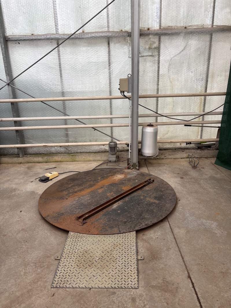 Wickelmaschine CC-Container u. Paletten