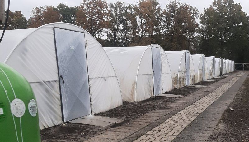 Poppentunnel     Breite 5,50m, Bögen werden einzelnt verkauft.